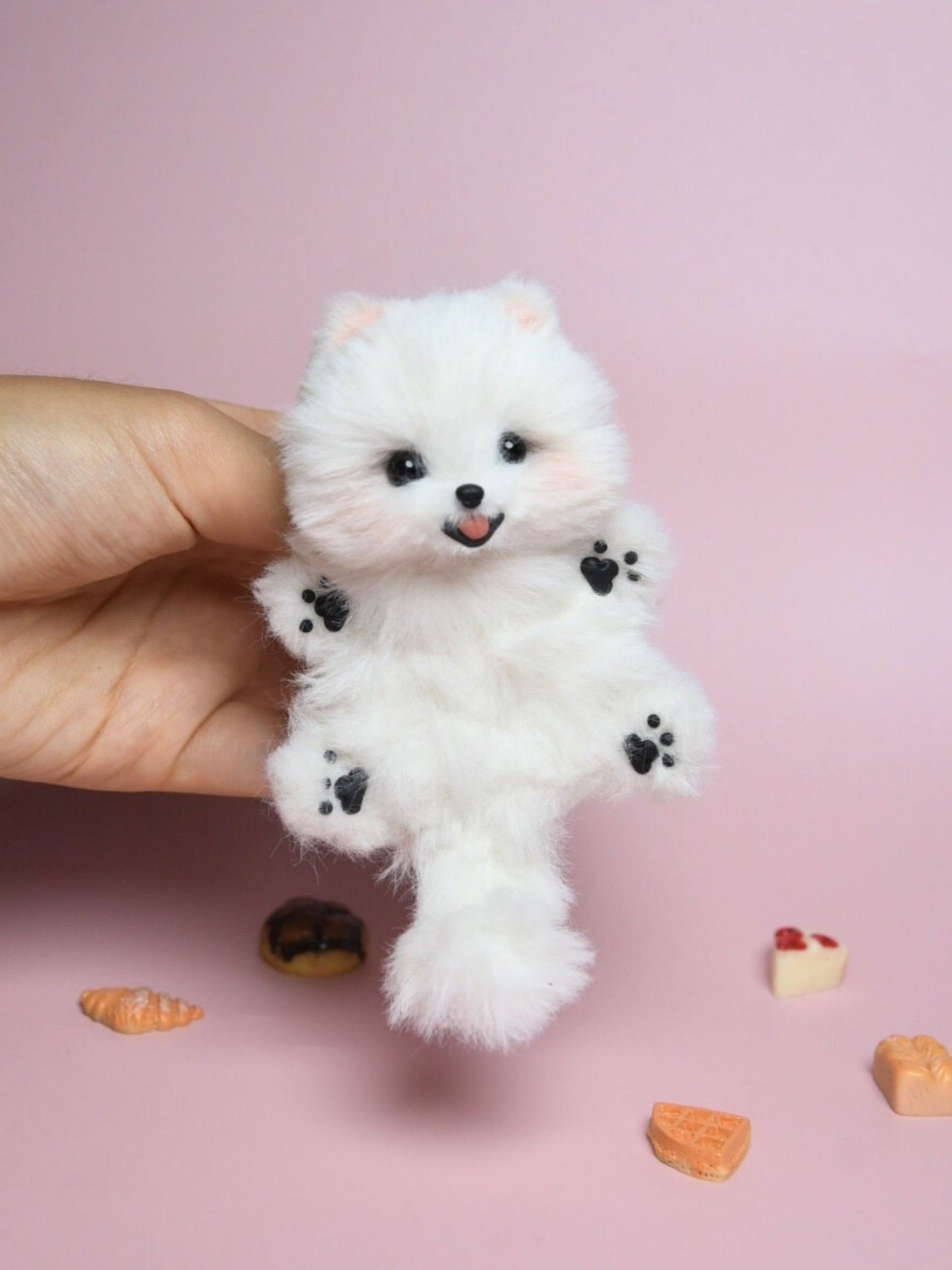 Peluche de Pomerania en miniatura, juguete de apoyo emocional, miniatura de perro, juguetes para casa de muñecas Blythe OB11/Barbie/BJD, llavero de perro, mascota realista de peluche - 1