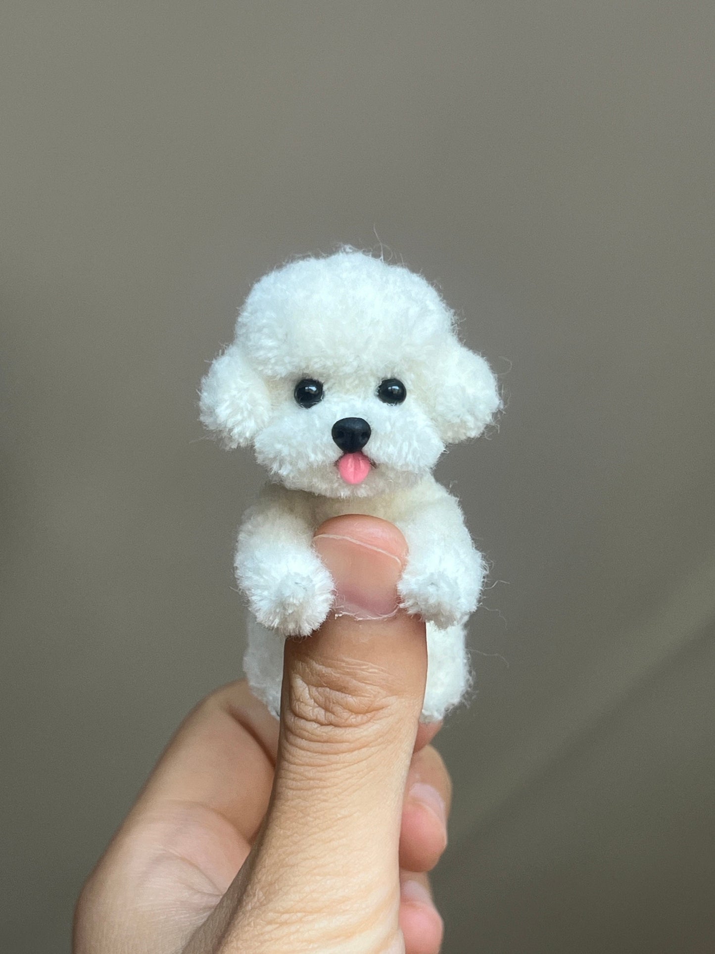 Bichon Frise Miniature Toy, Doll House Dog for Blythe Ob11/Barbie/Bjd Doll, Handmade Dogs ,Dog Keychain Pendant, Dollhouse Miniature Pets