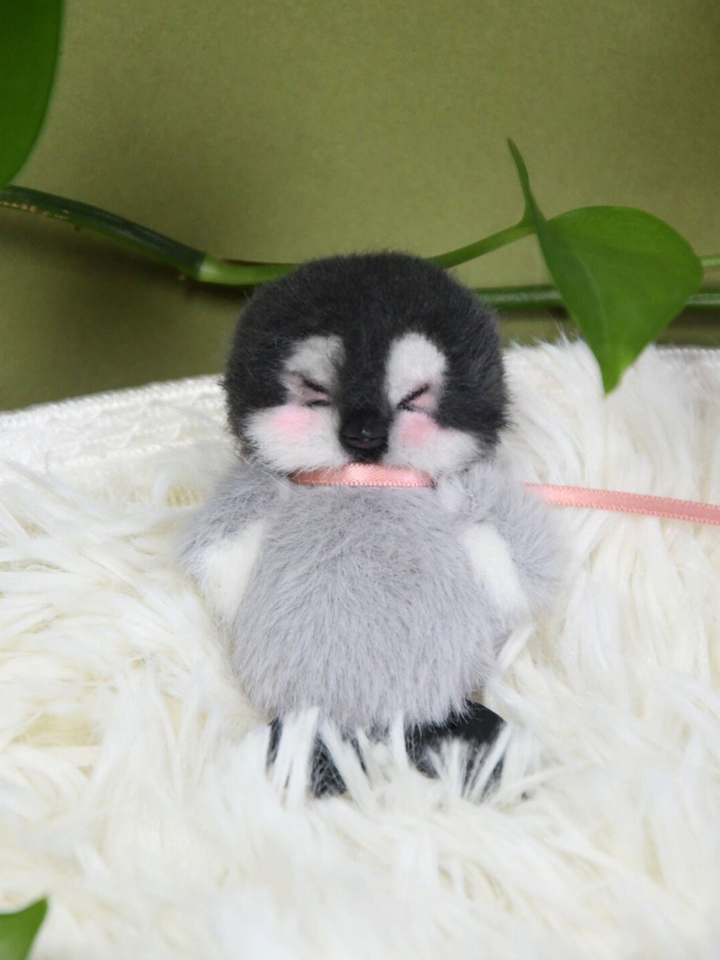 Tiny Penguin Toy, Doll House Doll for Blythe Ob11/Barbie/Bjd Doll, Pocket-Sized Antarctic Toy,Handmade Plush Toy,Dollhouse Miniature Pets