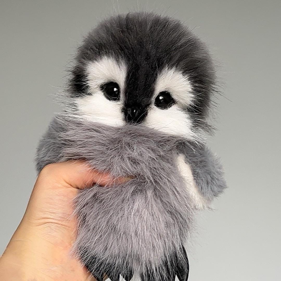 Pingüinos perdidos en el desierto, muñeco de pingüino de peluche hecho a mano, color personalizado, muñeco articulado coleccionable, peluches realistas, regalos de Navidad.