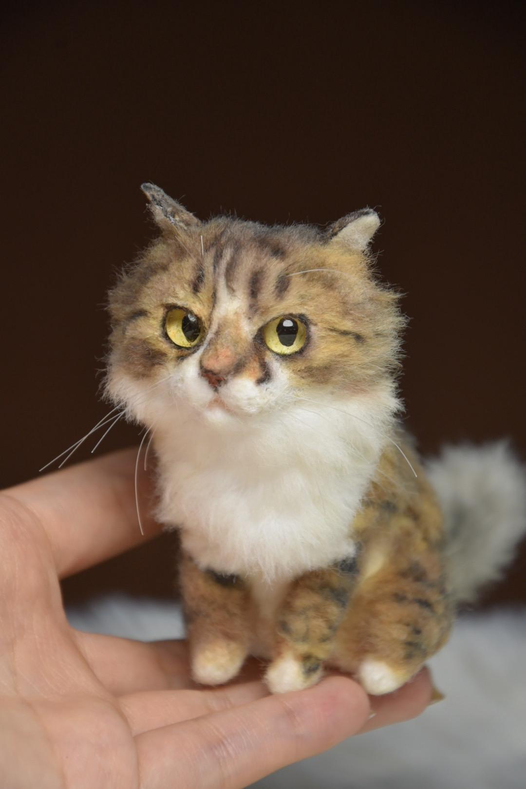 Custom Pet Replica cat Plush,Photo of pet into custom stuffed animal,Handmade Pipe Cleaner Dollhouse Dog,Personalized Pet Plush Pet Memorial-1