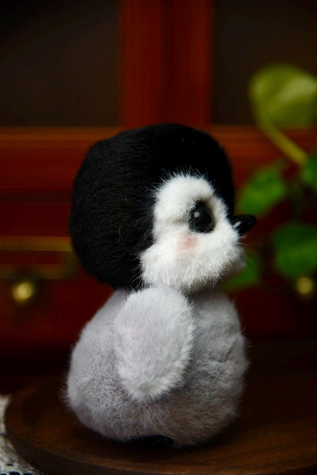 Muñeco de pingüino de peluche hecho a mano, color personalizado, muñeco articulado coleccionable, divertido, animales de peluche realistas, regalos de Navidad - 1