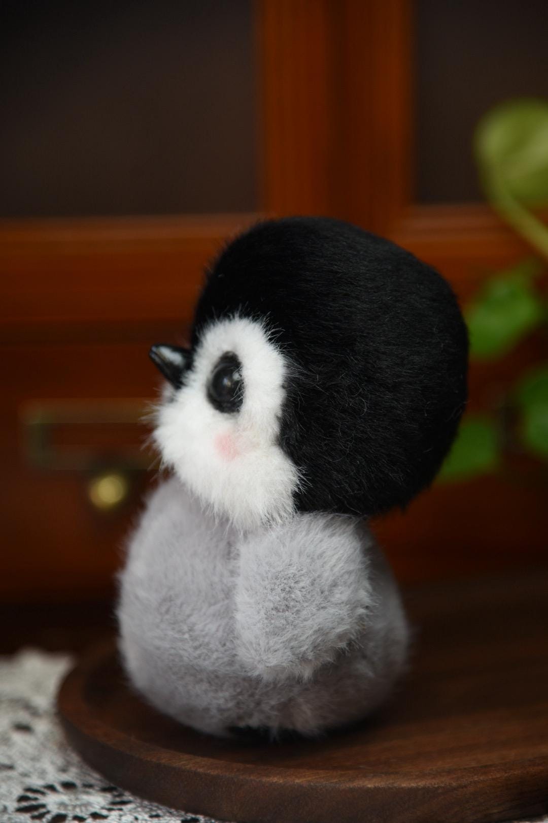 Muñeco de pingüino de peluche hecho a mano, color personalizado, muñeco articulado coleccionable, divertido, animales de peluche realistas, regalos de Navidad - 1